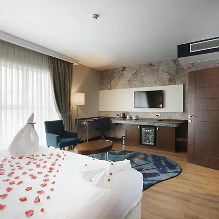 Mercure Bakirkoy Hotel 4*