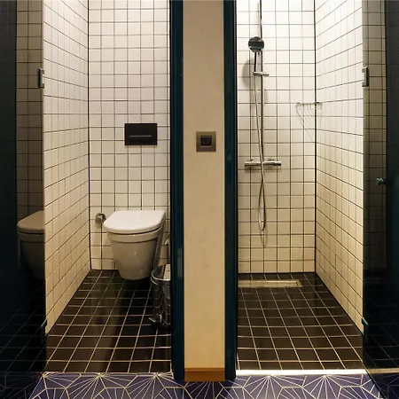 מלון Mercure Bakirkoy 4*