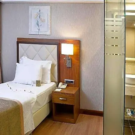 Ξενοδοχείο Mercure Bakirkoy 4*