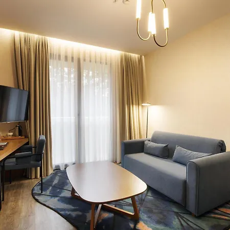 ホテル Mercure Bakirkoy 4*