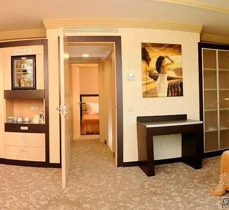 Hotel Mercure Bakirkoy 4*